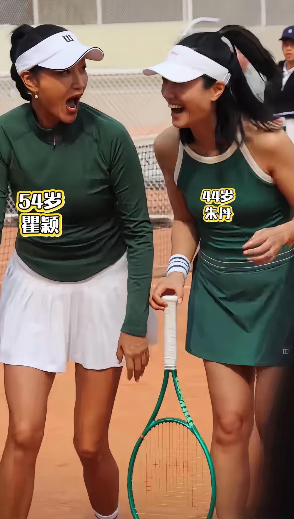 最近被瞿颖朱丹狠狠圈粉了！同框打球的状态简直太惊艳了！54岁瞿颖、44岁朱丹