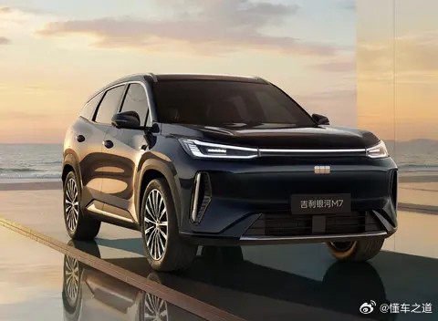 懂车之道讯近日，懂车之道获悉，吉利银河M7将于4月上市。新车定位紧凑型SUV，