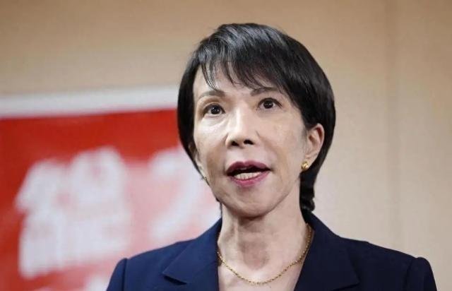 2月8日投票前夕，中方突然批准稀土出口。很多人以为是妥协，错了！这是最狠的政治心