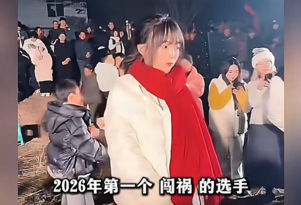 呆呆：当我群满时我想到我可能闯祸了呆呆发现自己建的群全满了，第一反应就是自己