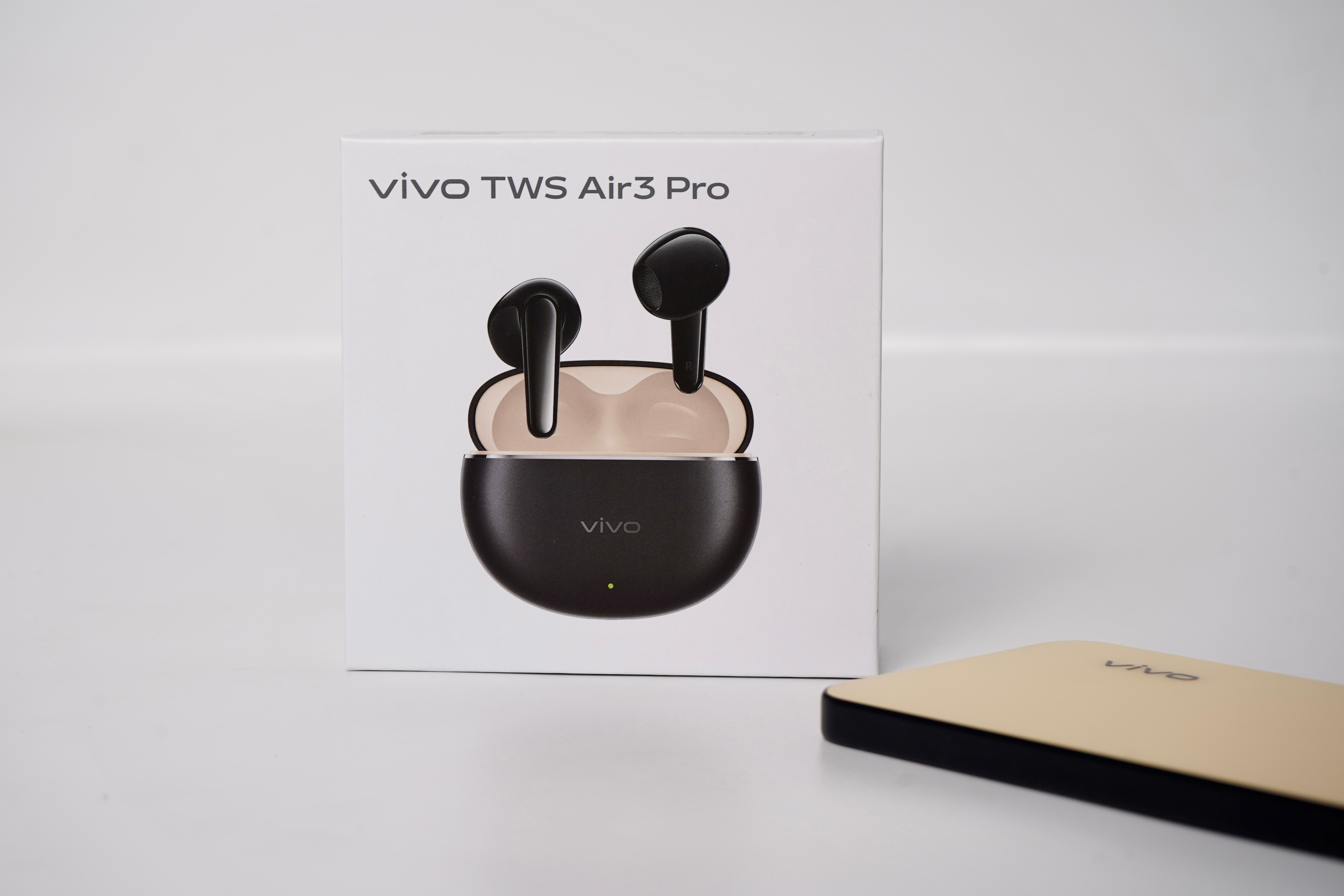 最近在用vivoTWSAir3Pro，感觉和我的vivoS30Pro