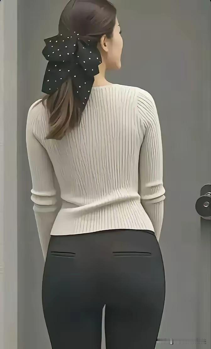 只有简简单单的穿搭，依然让人心动不以！