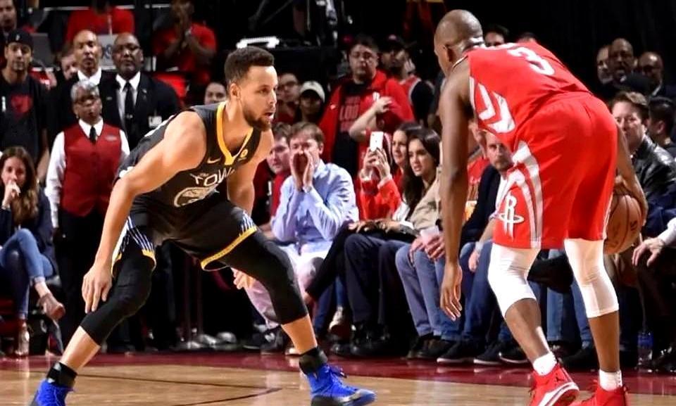 保罗一句话，直接掀了桌子：当年在火箭，根本没把库里的防守放眼里。他说现在看