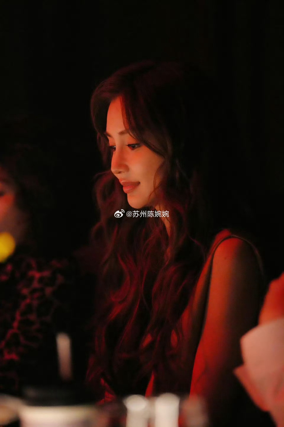 Angelababy东方风骨上城士晚宴内场生图世界怎么有如此美丽迷人的女人👩?