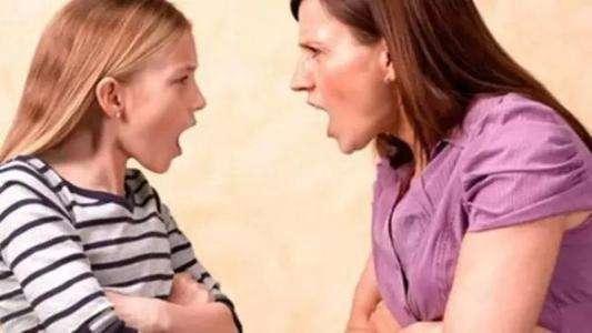 当青春期的孩子开始变得沉默、叛逆，似乎成了每个家长心头那根难以拨开的刺。你会不会