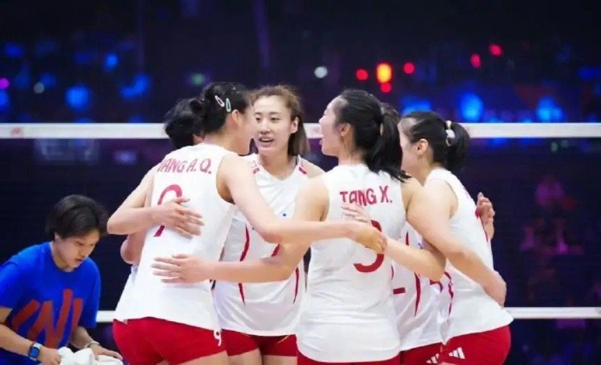 中国女排世界排名下跌，被美国队反超。6月18日世界女排联赛，爆出排名大变局，中国