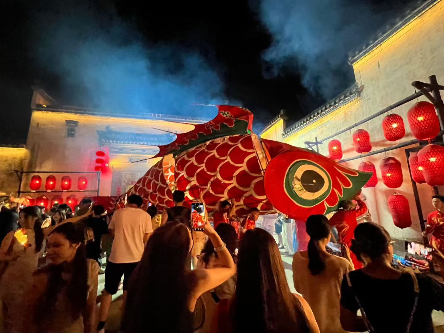 安徽黄山旅游，呈坎｜✨非遗鱼灯攻略🔥