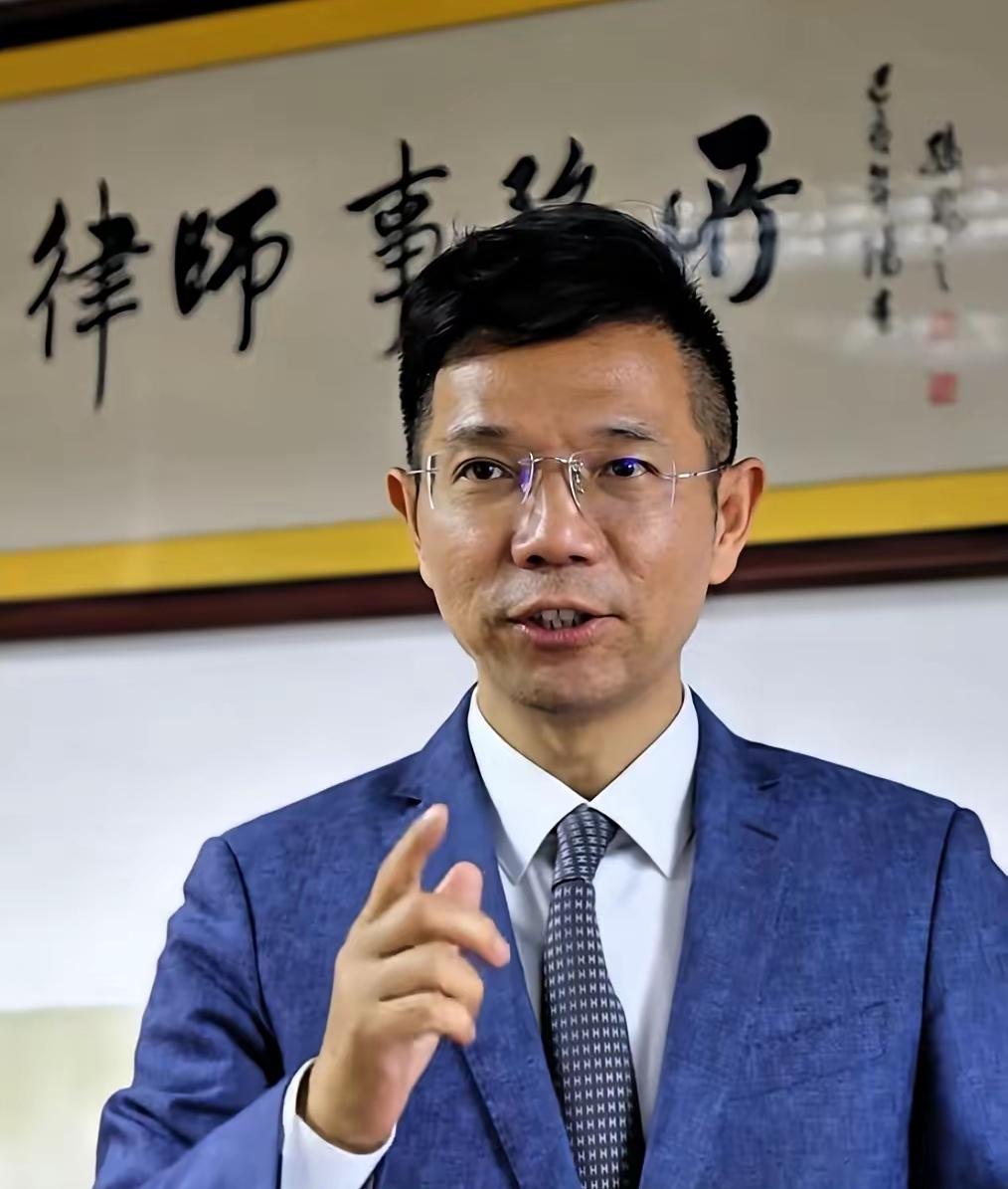 李圣律师含蓄的表达了即将在景德镇审理的52万案，目前来看已经时机成熟。据说瓷都那