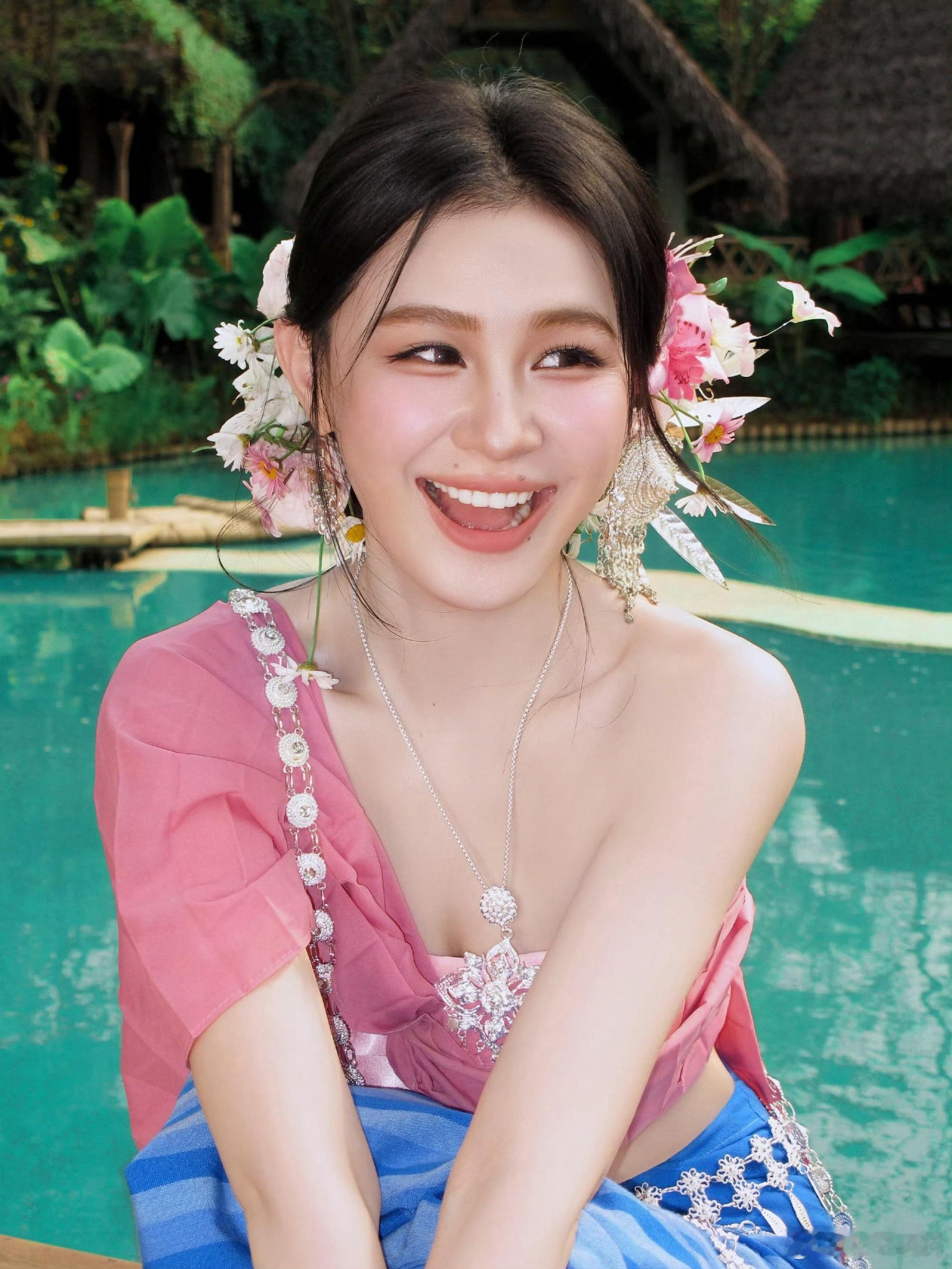 金靖好明媚这组图开始真没看出来好瘦💐