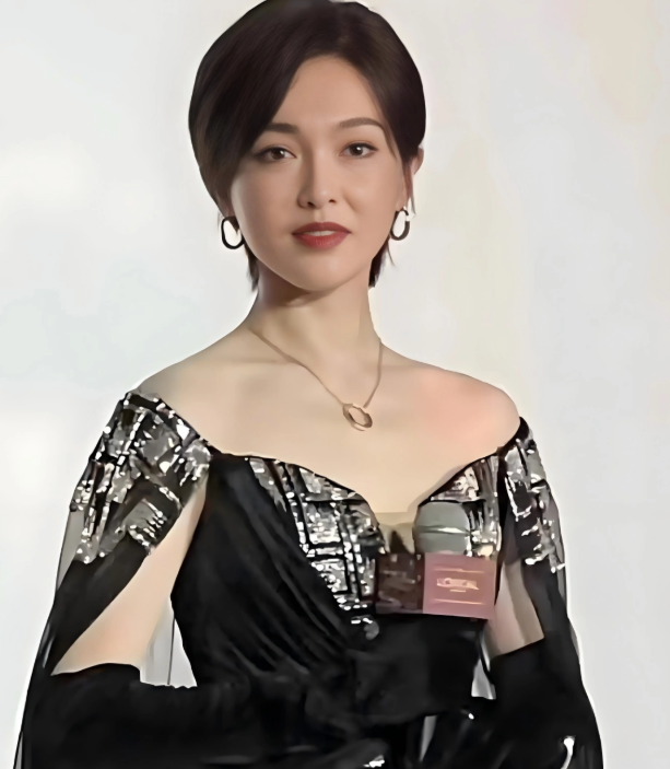 唐嫣已经两次犯了同一种错误了怎么她和她的团队没有一点改变的意识？唐嫣新剧