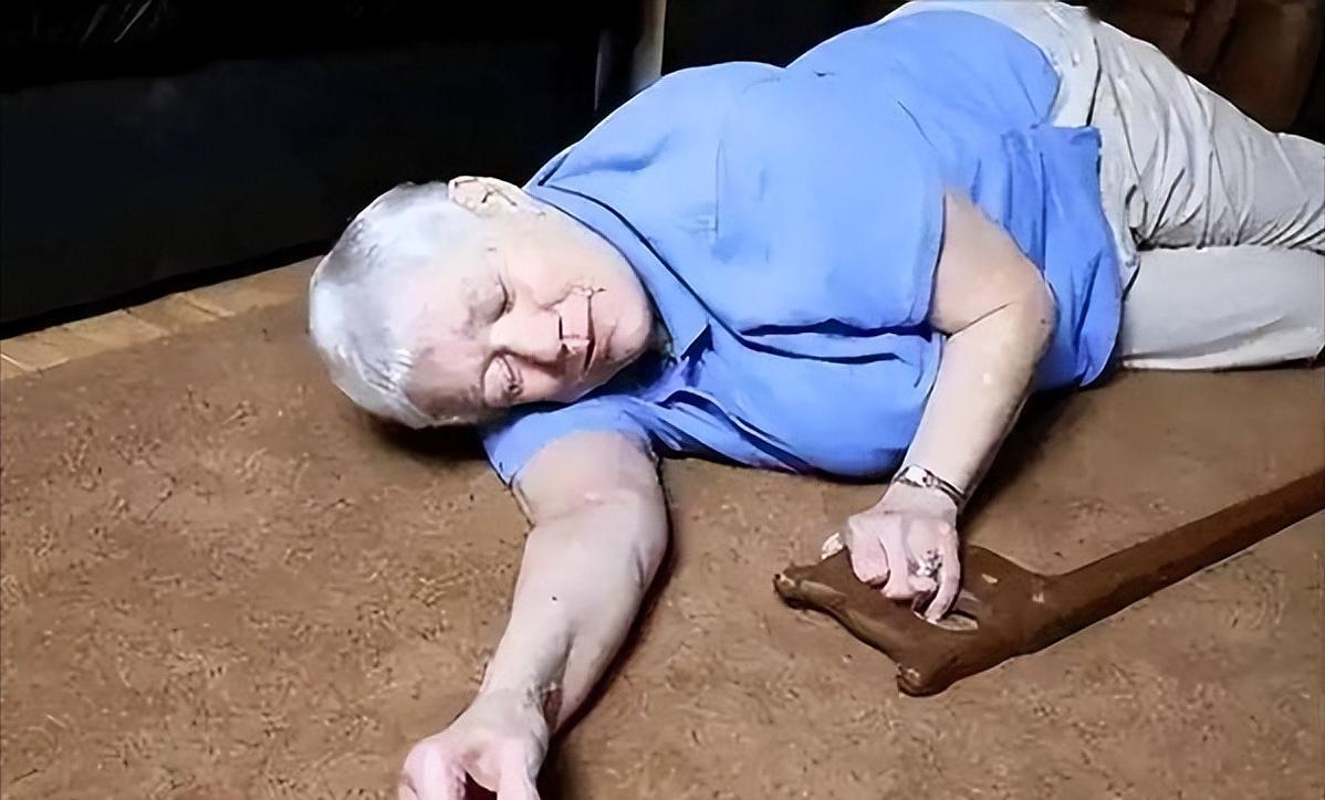 女子因钾过低不幸离世！医生提醒：身体若出现5种异常症状，别忽视某医院急诊记录显