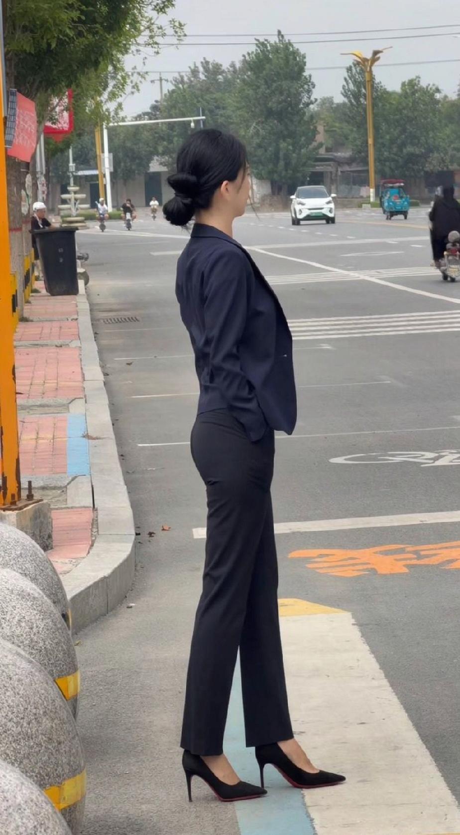 “世界是面镜子，你看到什么，你就是什么。仁者见仁，智者见智。”