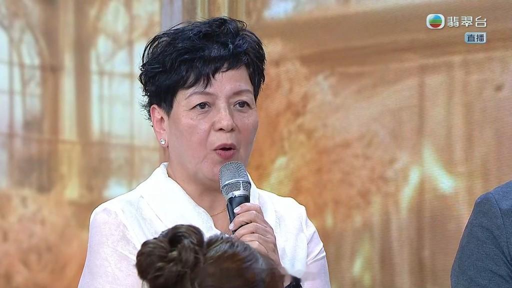 香港小姐2026丨冠军袁丝珩获奖妈妈大赞大方自信好女儿，亚军邓匡闵爸爸给出一百分