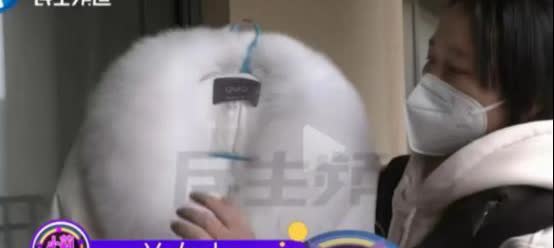 “这次白嫖失败了”12月河南郑州，女子网购2000多的羽绒服，申请仅退款