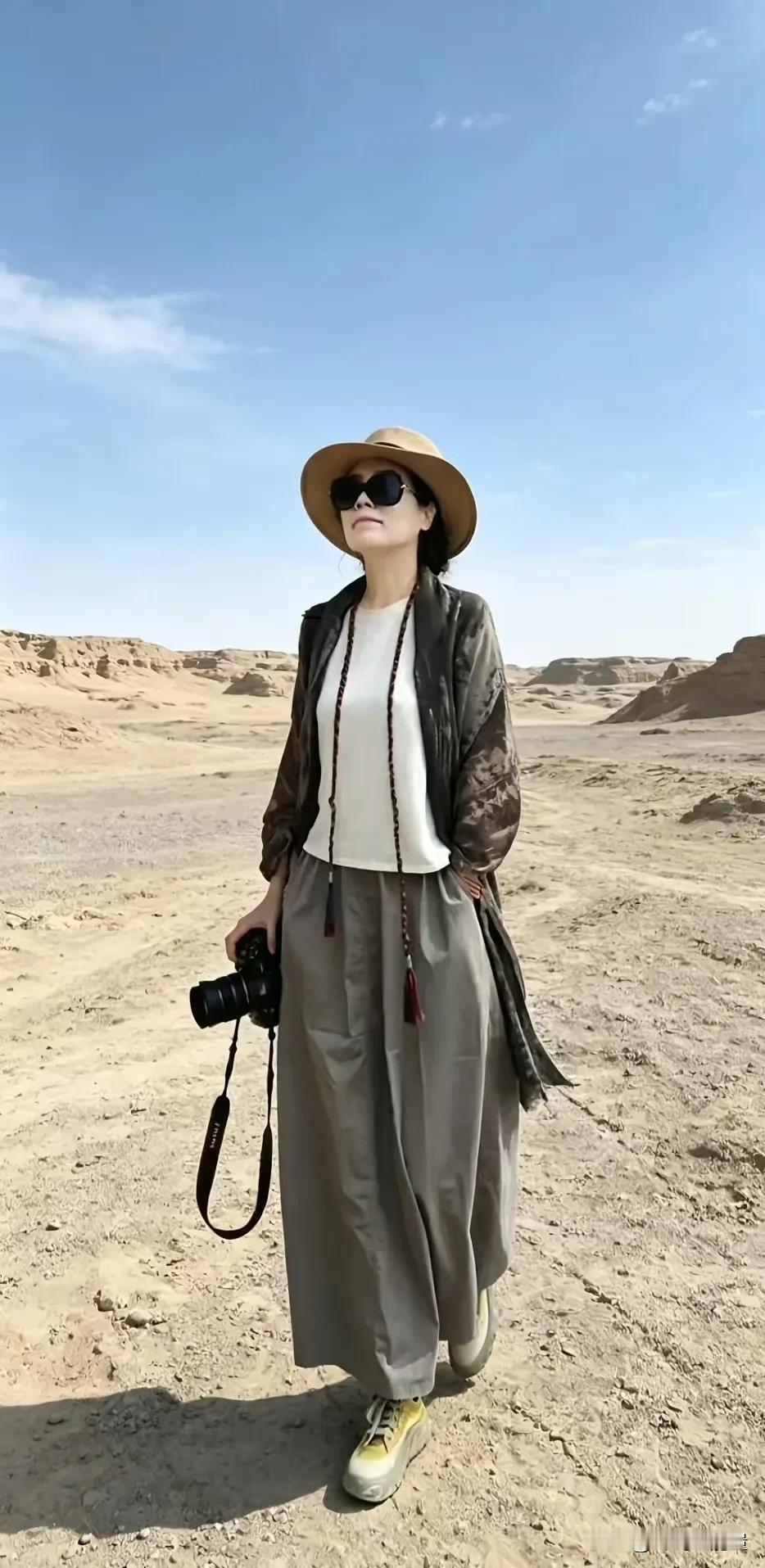 一位离异女人说：“没有任何一个女人，会在自己喜欢的男人面前表现得很强势，而强势其