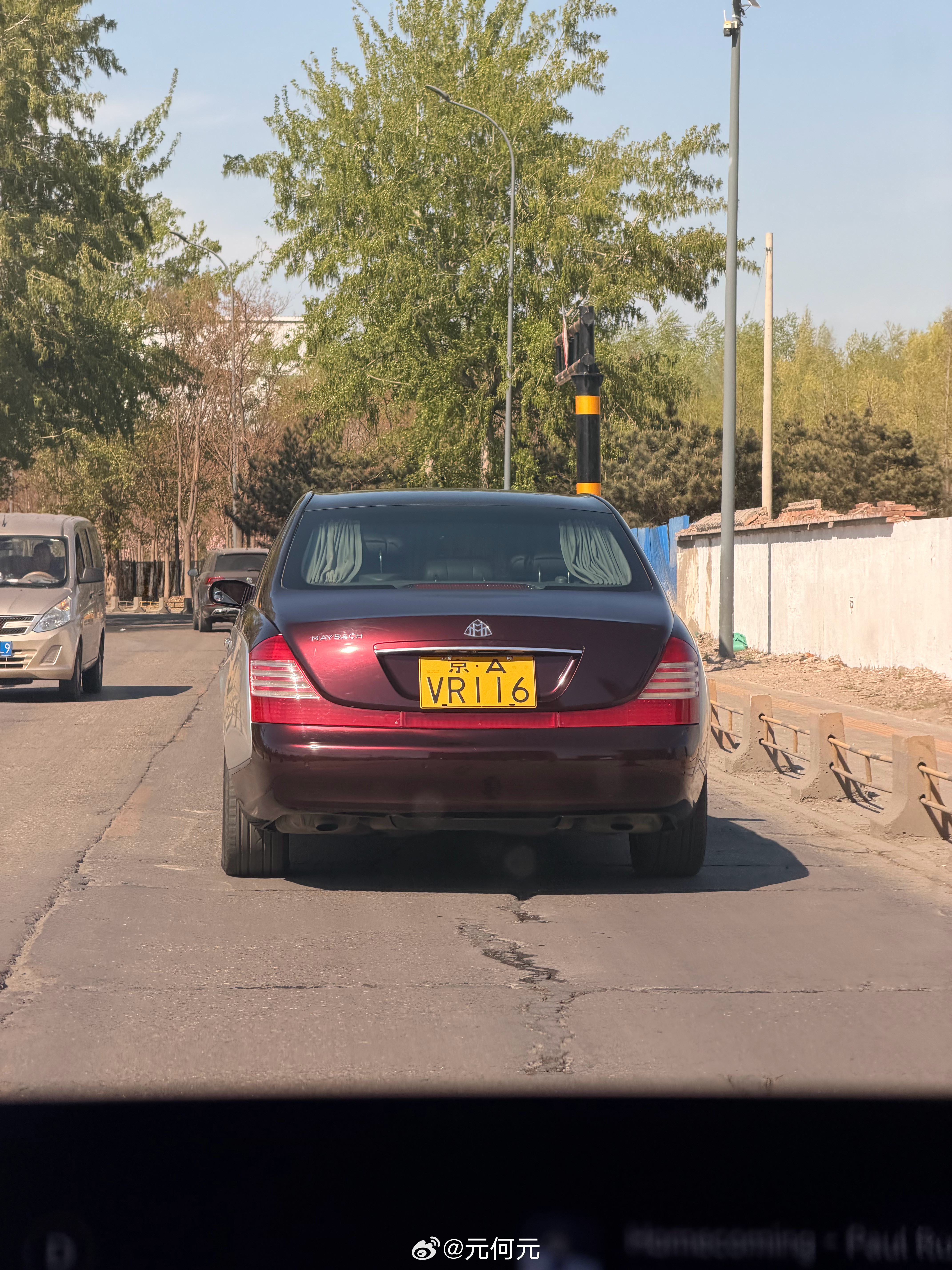 这是真大哥……迈巴赫62。现在价格依旧坚挺