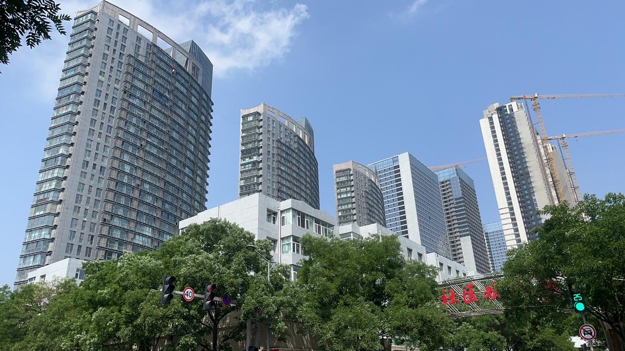 要说山西哪座城市将来能超越太原，还真有点难。太原作为省会，资源集中，经济、文化、