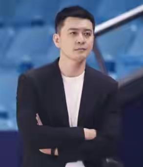 CBA的这两次改革对辽篮的影响都很不利：一就是外援四节七人次。过去几年四节四人