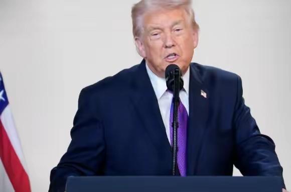 2月11日，日本共同社爆料，日本政府内部焦虑不已，核心顾虑聚焦于特朗普。日本