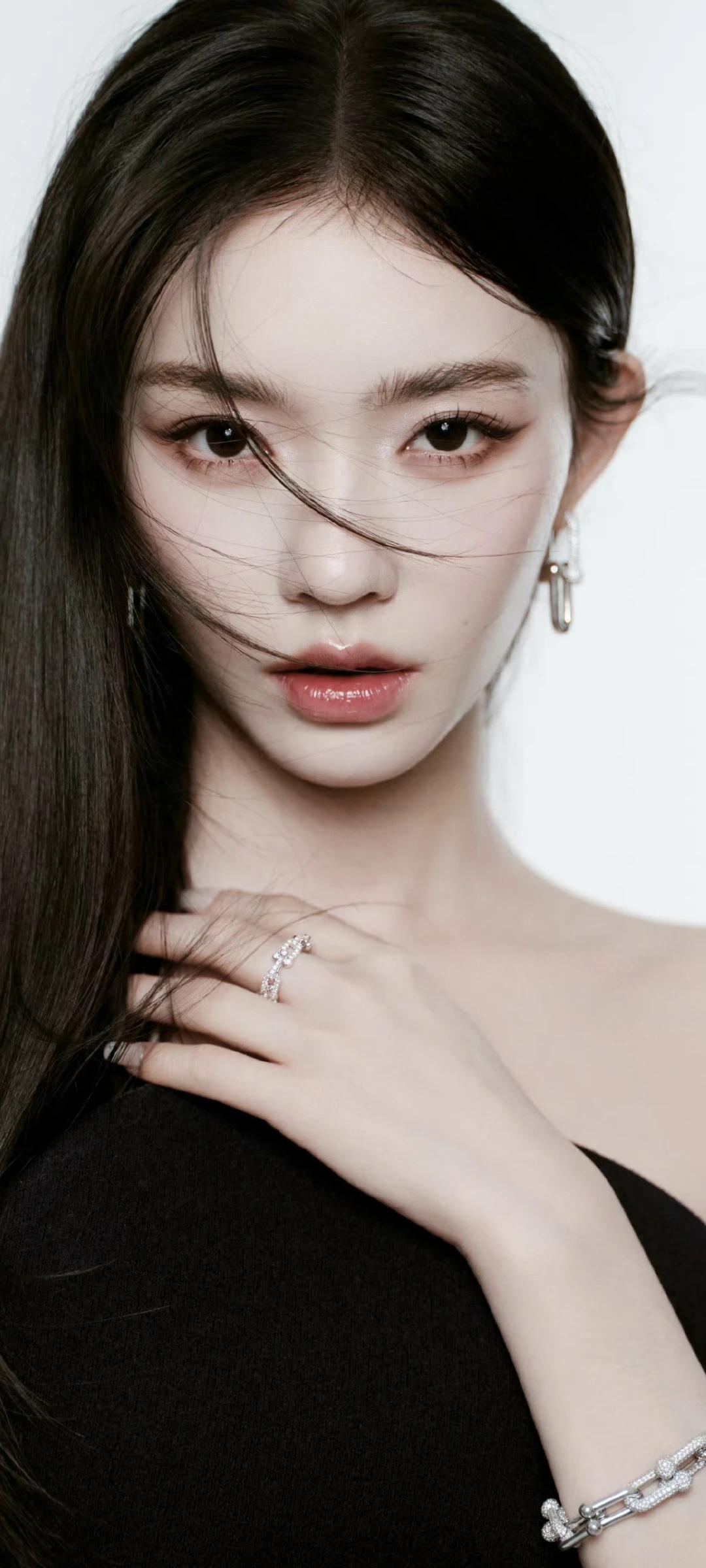 林允壁纸～优雅与妩媚并存，这便是从骨子里透出来的女人味！晒图笔记大赛