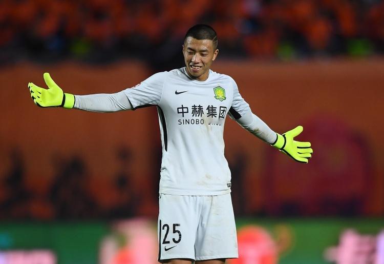 28岁中超主力门将退役28岁的梅州客家门将郭全博宣布退役。郭全博回应此前的退役