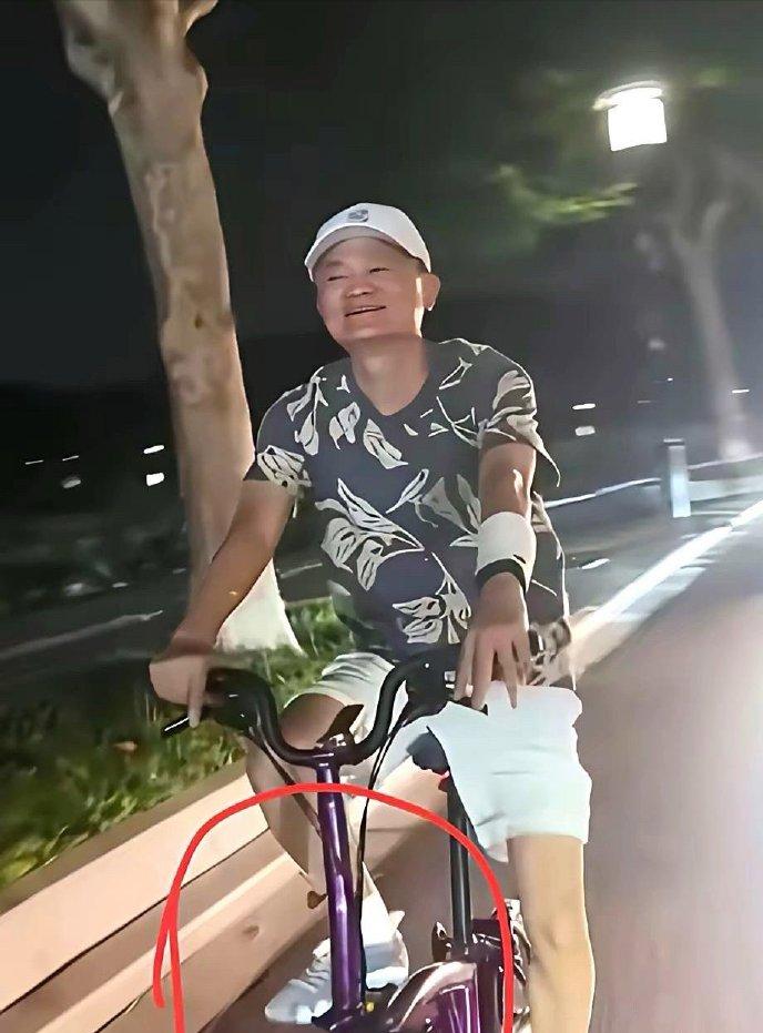 虽然马云很“投机”，但不得不说，我还是很佩服他。说实话，马云真的是一位少见的