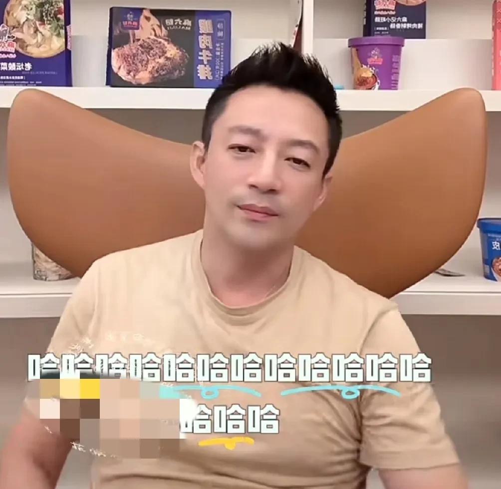 有的说孩子们现在叫马筱梅“妈妈”，有的说叫“小梅妈”，其实，汪小菲有次说漏嘴，孩