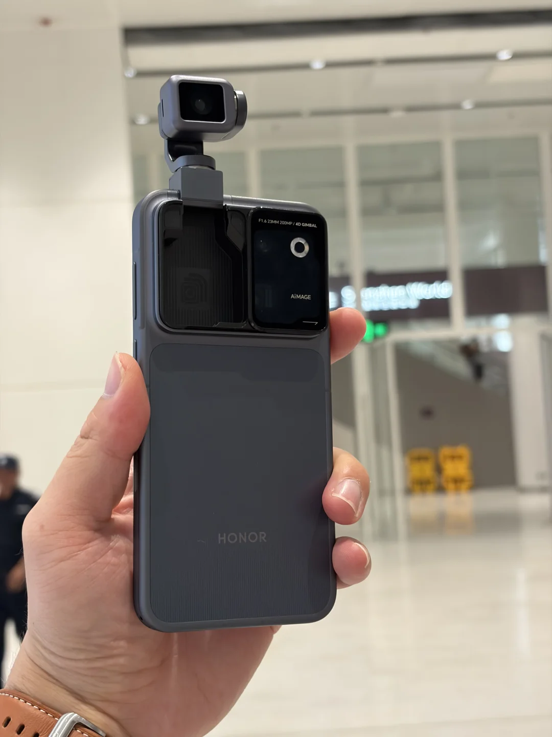 手机里塞进个Pocket！荣耀RobotPhone