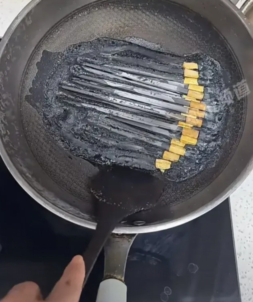 给新买的筷子消毒，没想到最后连锅都废了！
