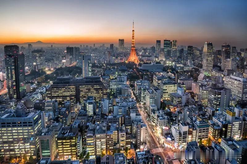 虽然我国GDP增速从过去的8%以上，逐步放缓到了如今的5%左右，但在全球范围内，