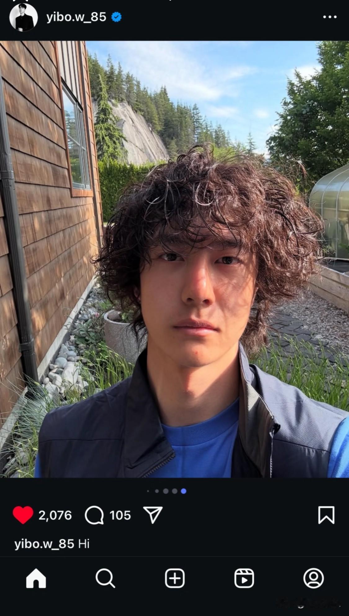 他应该很满意他这个发型王一博你你你终于出现了呜呜呜呜呜哭死我都不敢相信自己眼