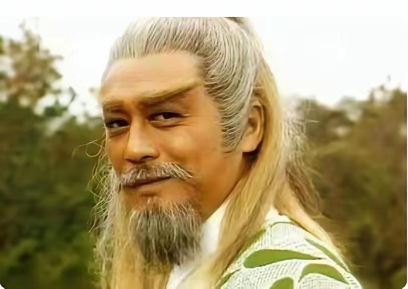 曾江VS谢贤都是香港顶流小生都是在香港娱乐圈有着神一样的地位不过在《射雕英