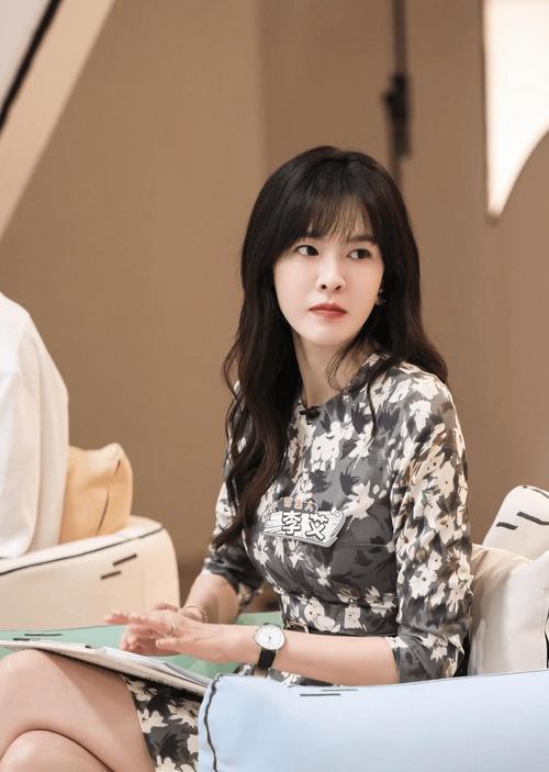 40岁，亦能绽放生育黄金光芒传统观念里，生育似与年轻紧密相连。但李艾直言，4