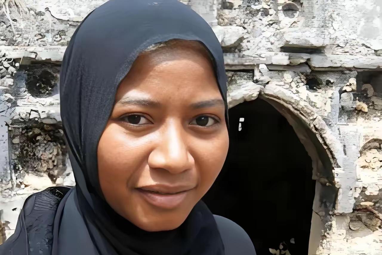 2005年，肯尼亚17岁女孩夏瑞馥，竟带着600年祖训来中国寻根！她直言自己是郑