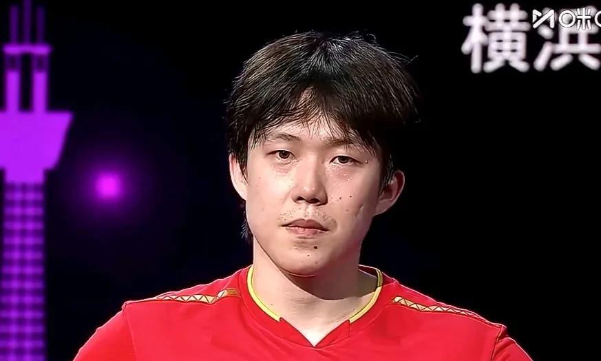 王励勤觉得这也是两难的事……仔细合计小石头林诗栋，他的奥运计划不容乐观，你看如