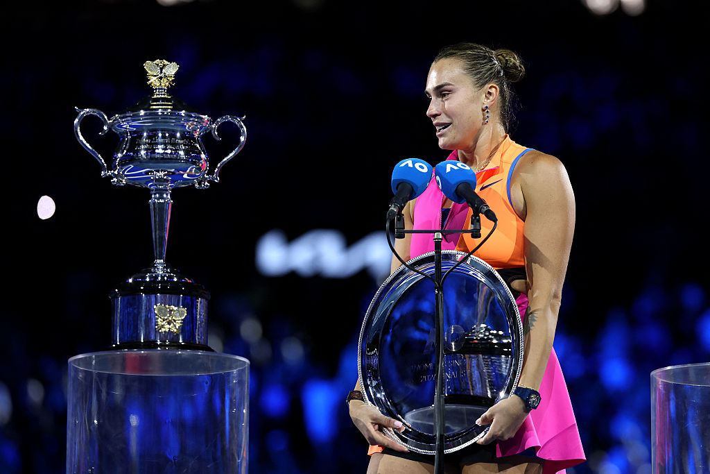 来自世界第一的慷慨发言🎙️“祝贺你Elena，非常精彩的两周，你打出了很棒的网