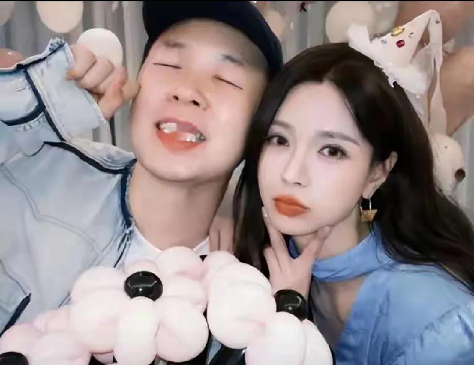 12月11日，沈梦辰因回应“何时要小孩”登上热搜，高情商回答获网友点赞！在《声生