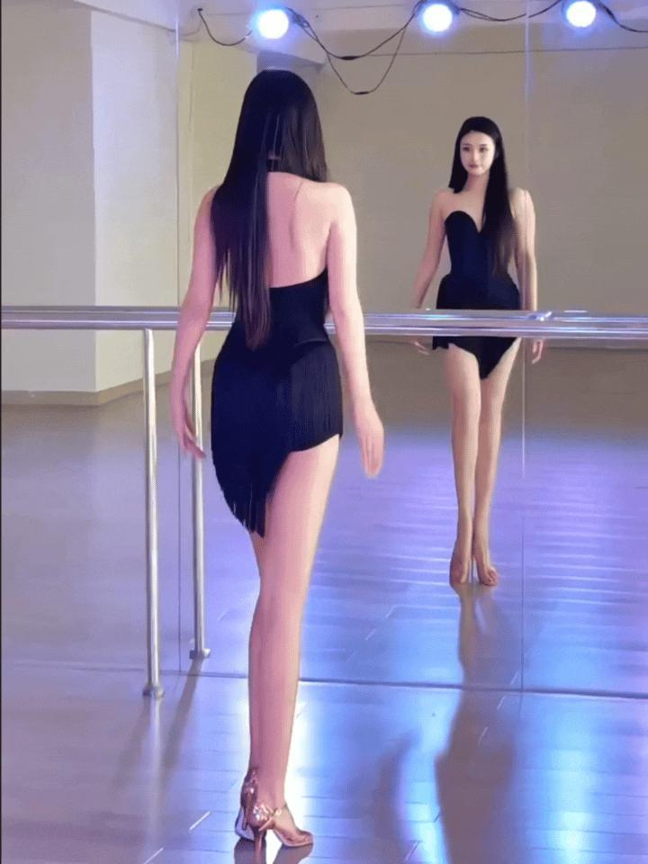 开了长腿特效吗？