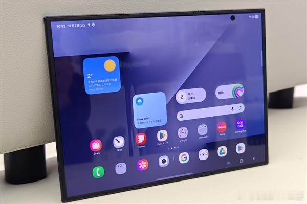 三星首款三折叠销量不到5万台三星GalaxyZTriFold一经发布就引发广