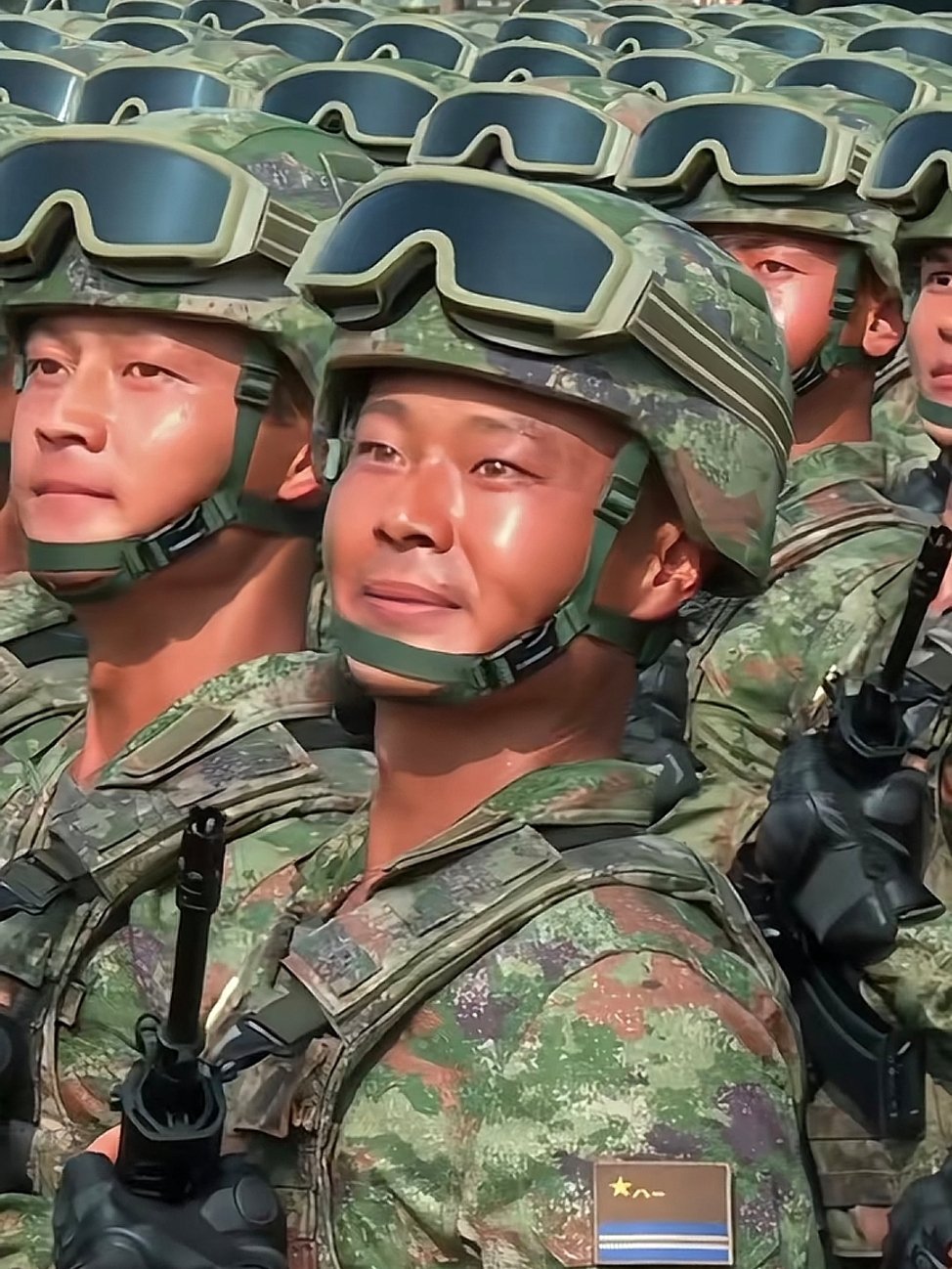 经常锻炼的人皮肤颜色深，但是皮肤很细腻。[抠鼻][抠鼻][抠鼻]​​​