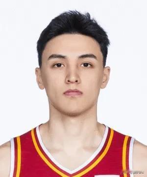 山西队上个休赛期做了很多错误的决定，比如放走古德温，放走迪亚洛(后签回来的)，放