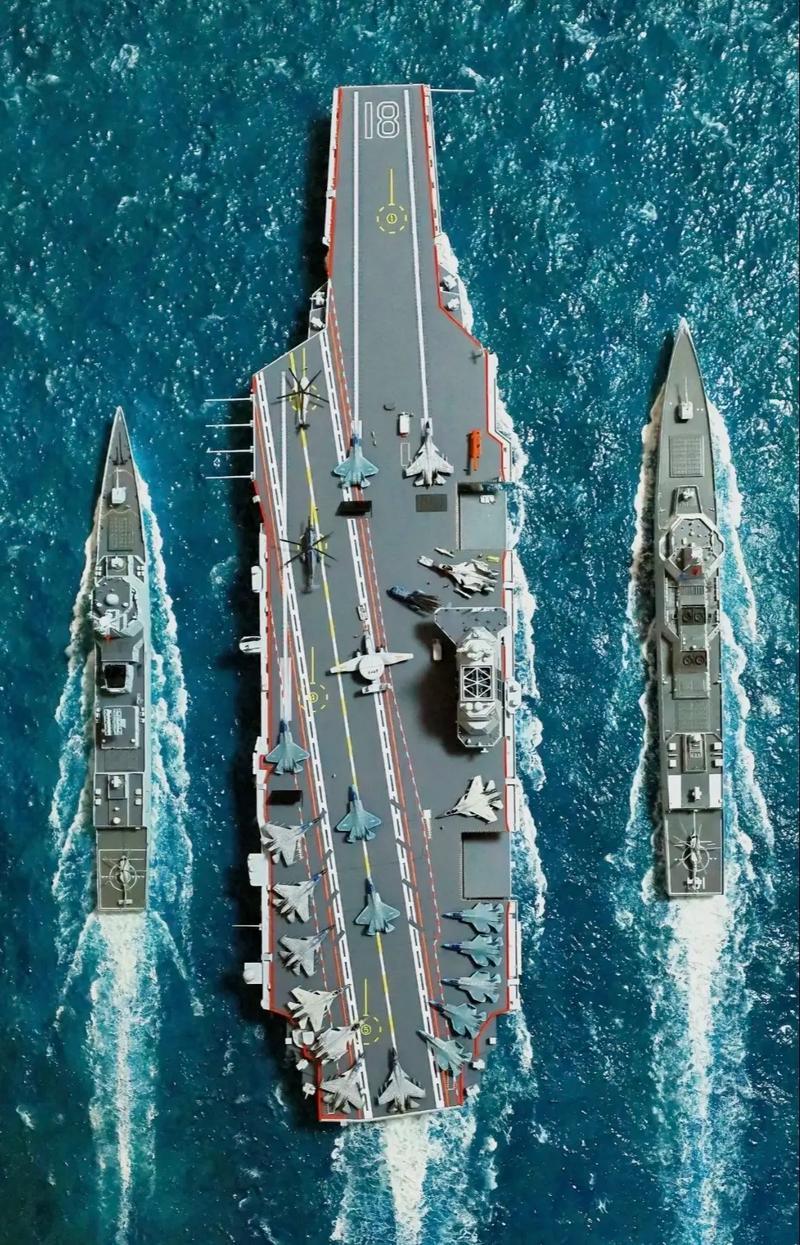 航母为啥非得带飞机，难道不能直接装满导弹吗？其实我们就是这么干的！有人说我们现在