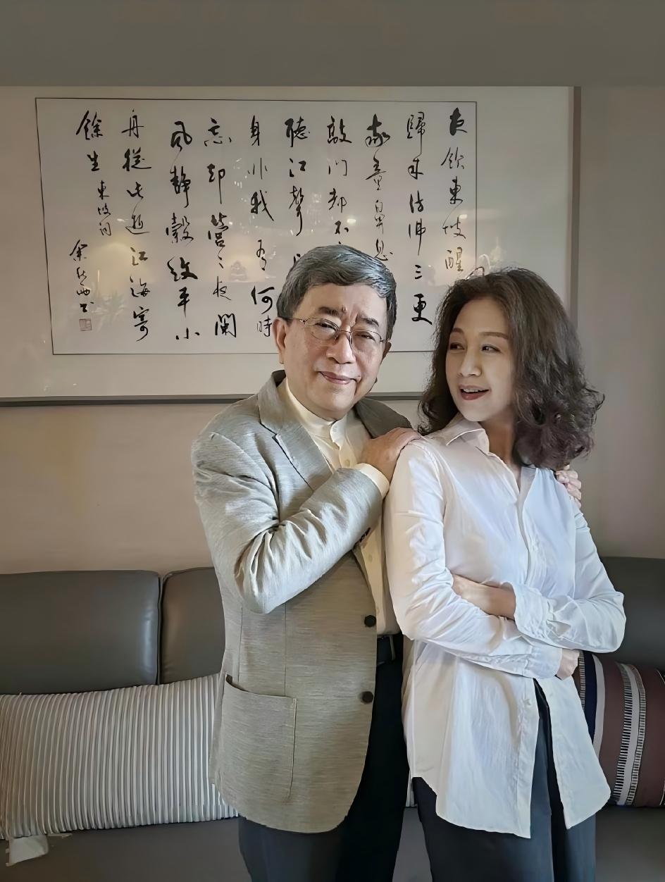 近日，80岁的余秋雨，引发热议让人们关心的是比他小16岁的爱人。八十岁高龄