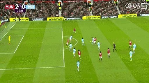 曼城又被曼联按在地上摩擦，0比2，脸疼。赛前都说曼城后防补人、哈兰德要炸，