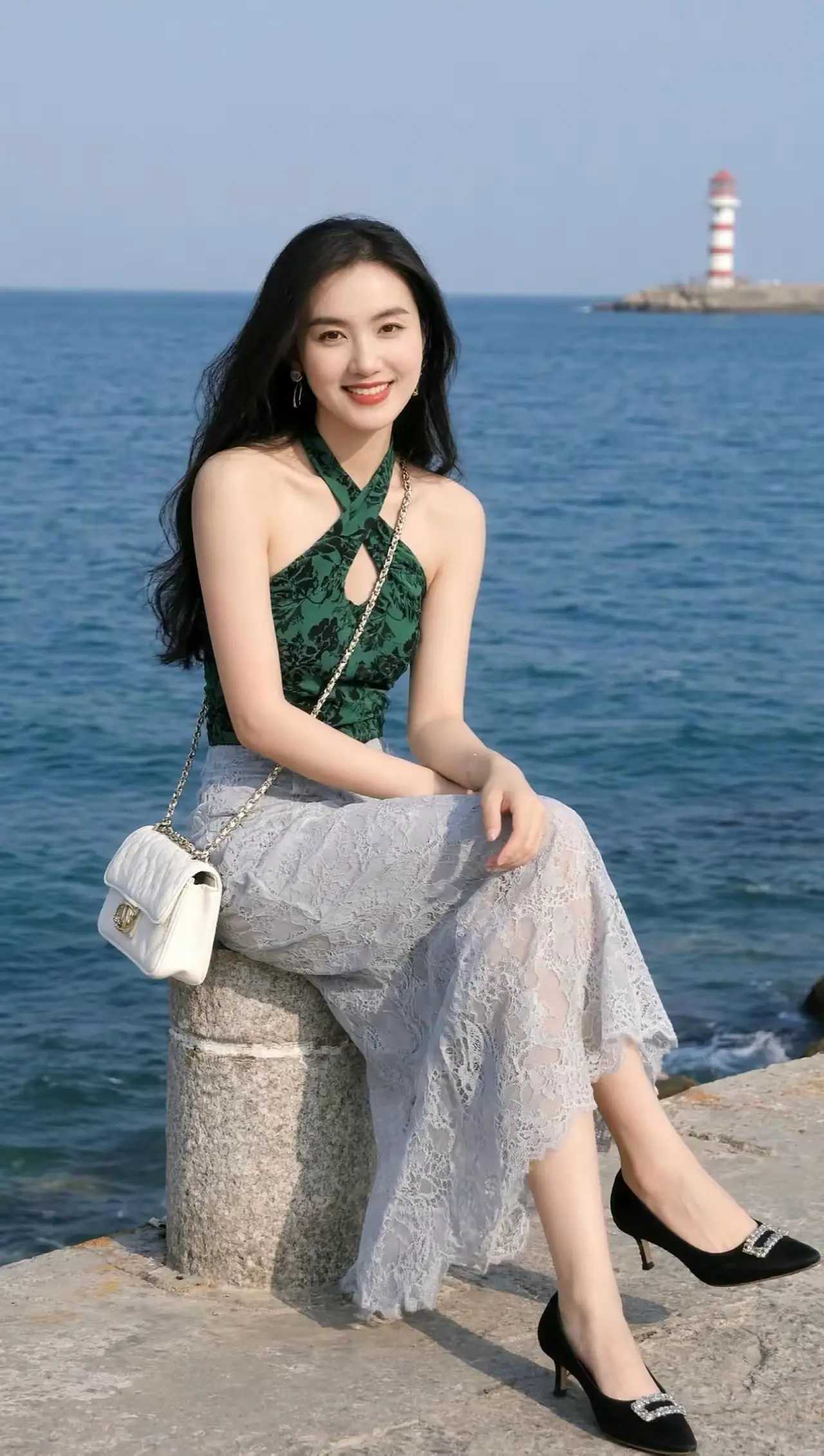 我有个朋友就喜欢这样的美女