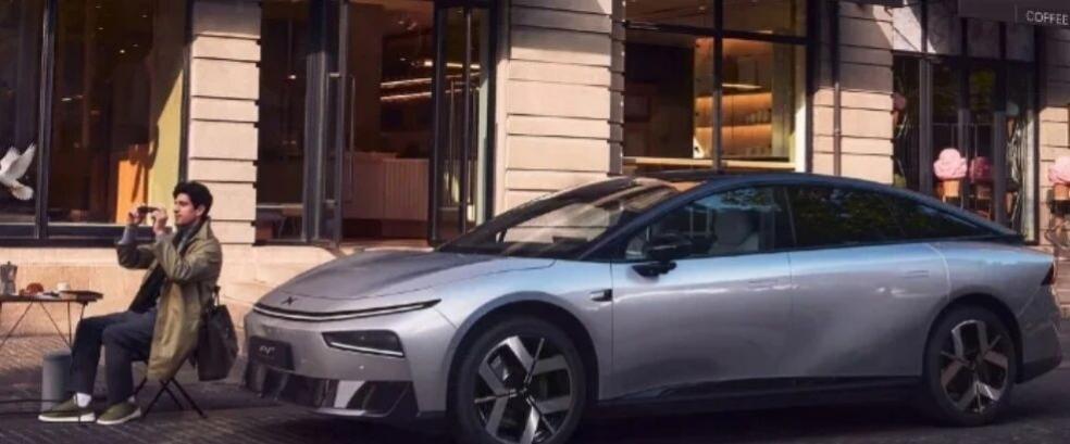 小鹏P7+，增程版来了，纯电续航430公里，综合续航1550公里2026款小鹏P