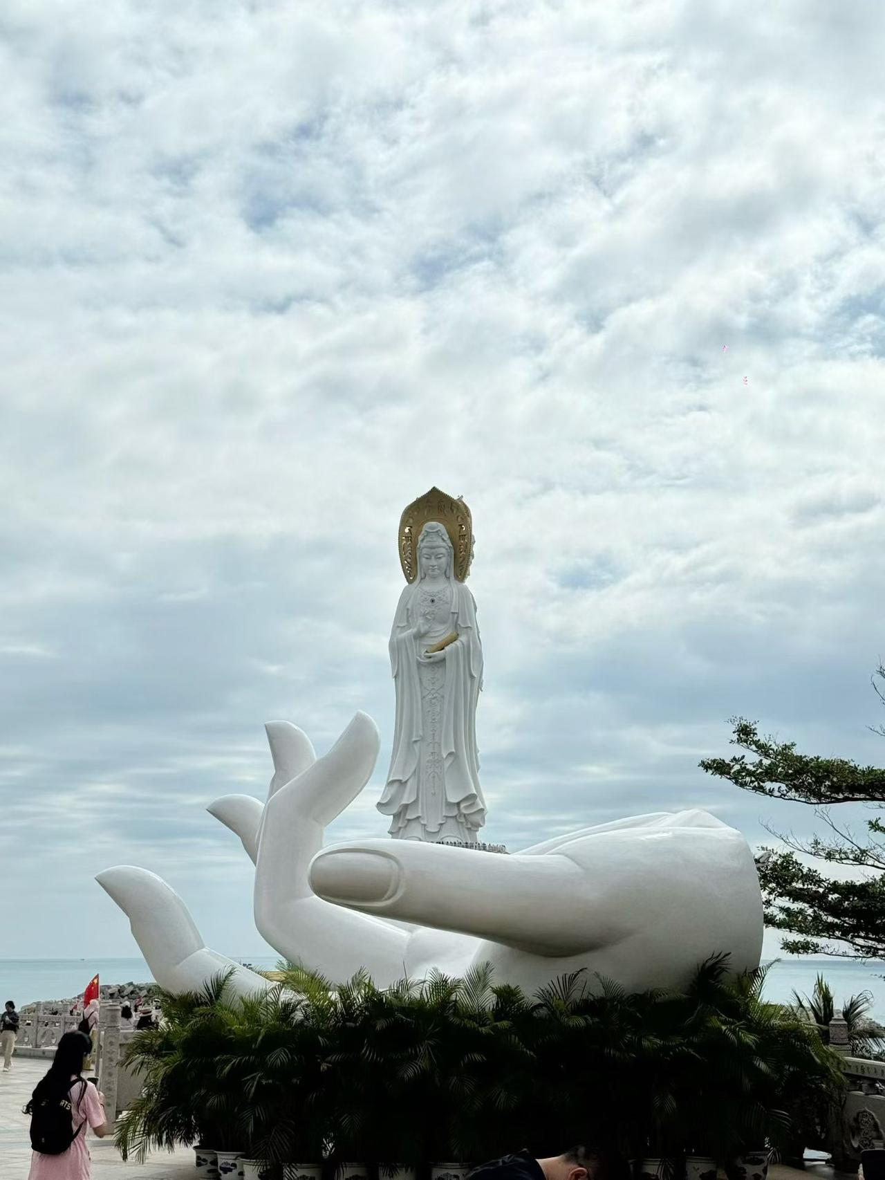 “分别心”是佛教和一些东方哲学中的概念，指以自我为中心对事物进行主观评判、比较和
