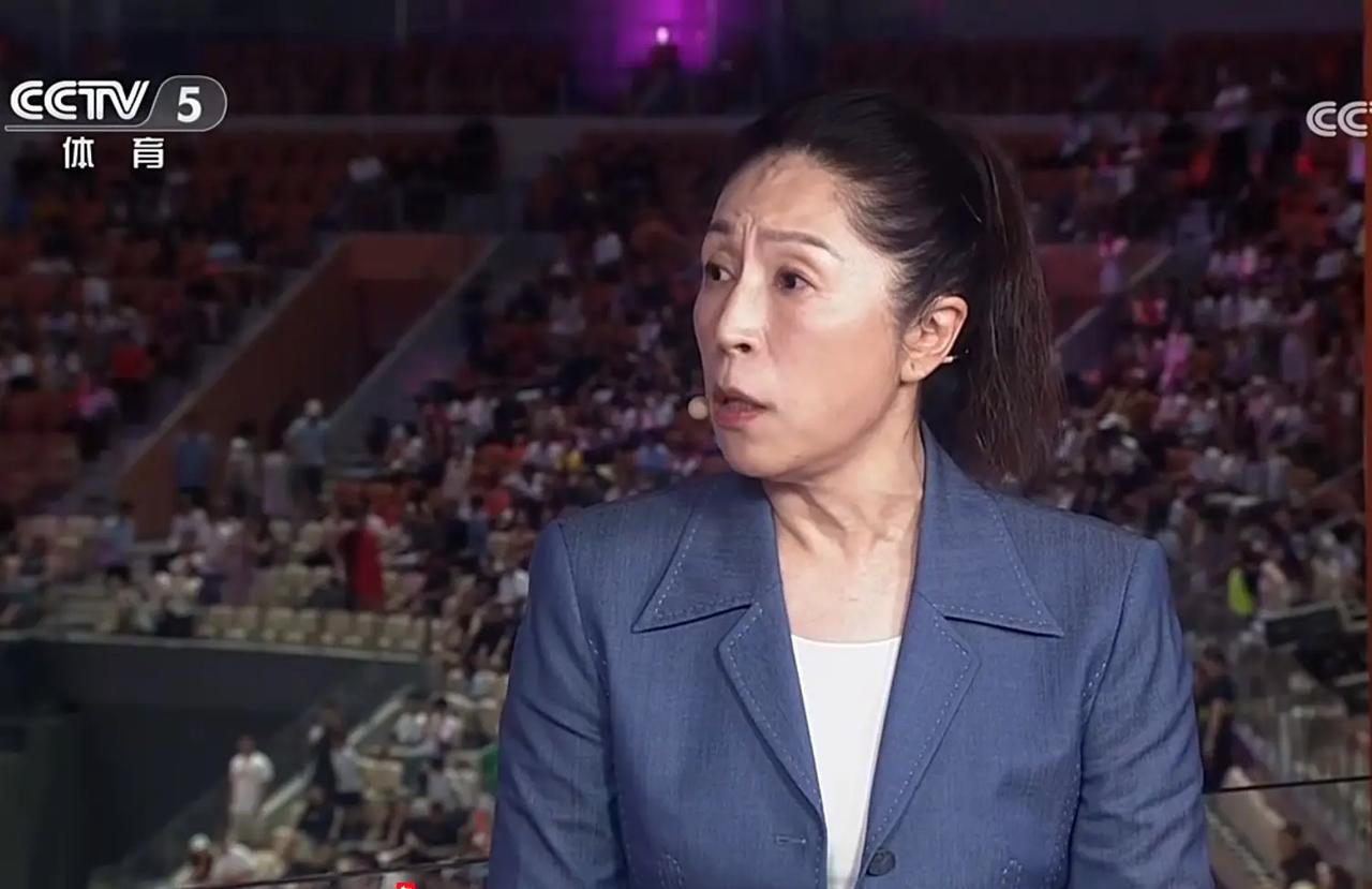 郑薇回归？球迷呼唤女篮'慈母教练'重掌帅印，专业解说展现高水平，赢比利时或非梦？