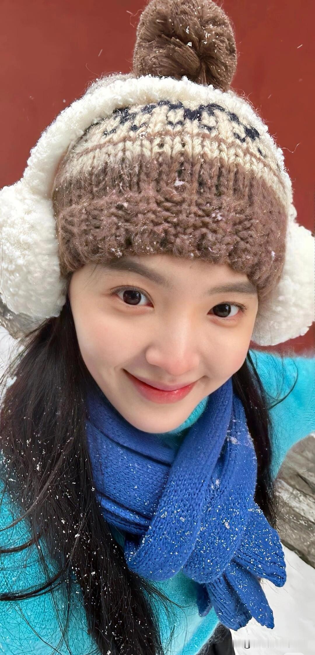 超甜美的章若楠