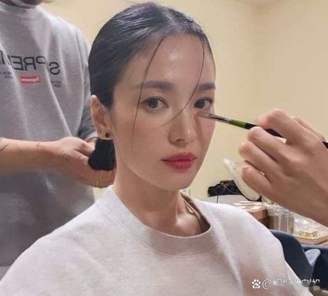 宋慧乔的状态真的绝，完美证明骨相好才是抗老的关键，越看越耐看～